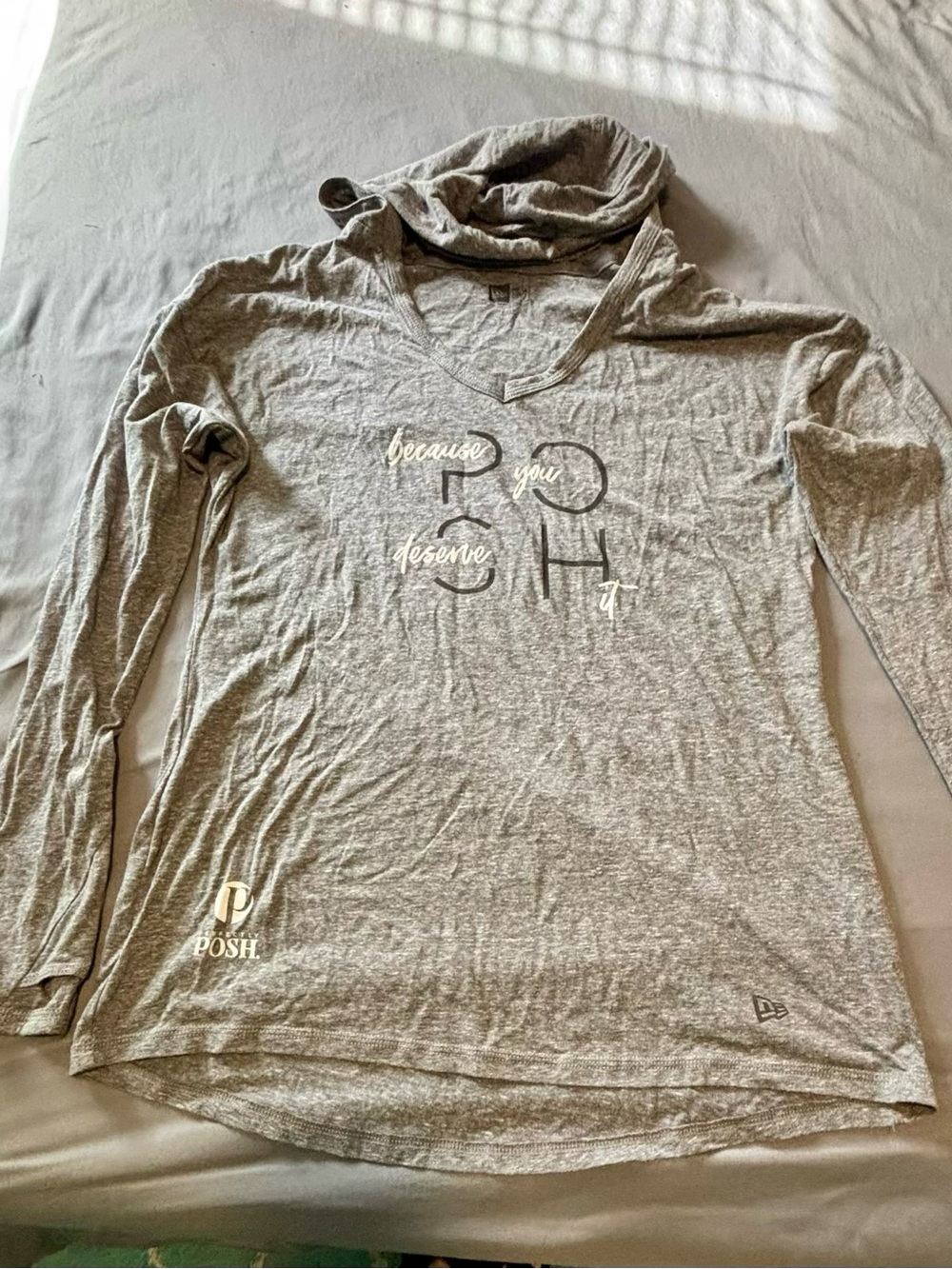 Perfectly Posh New Era Heather Grey Logo Hoodie Tee - XL